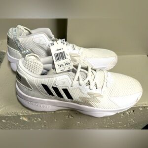 Adidas Dame 8